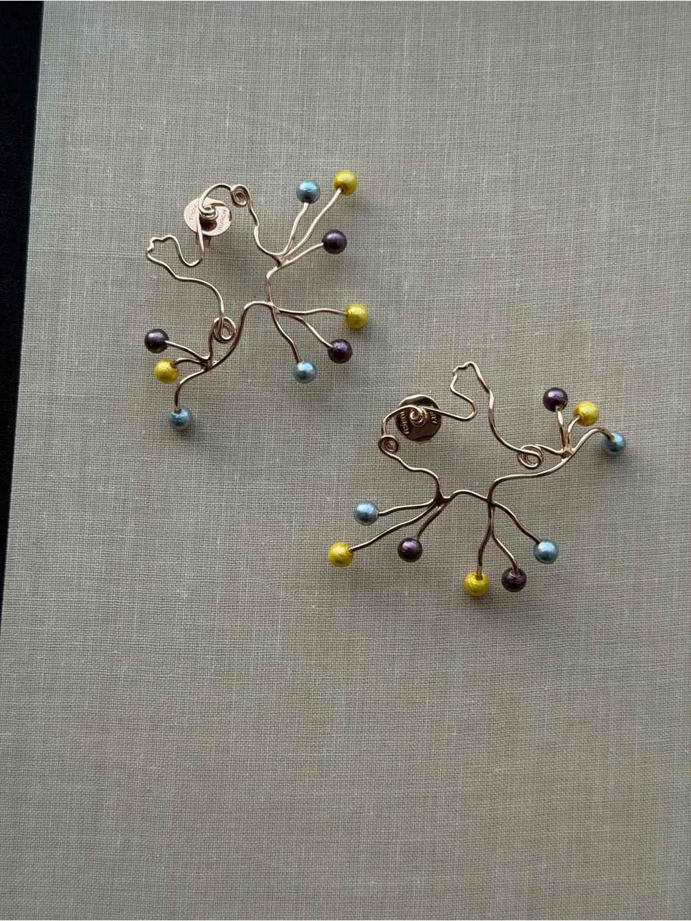 Tory Burch Frog Pearled Earrings